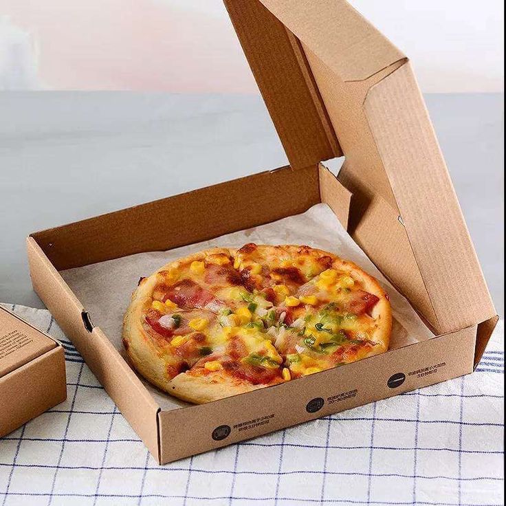 Hộp carton pizza đẹp mắt