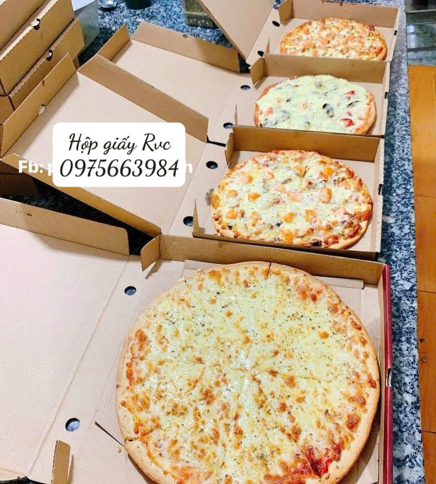 Hộp giấy đựng pizza, đựng gà nướng giá tốt, chất lượng 1 z6796722251499 aef7d03e5ed1d41e46f55e707296d547