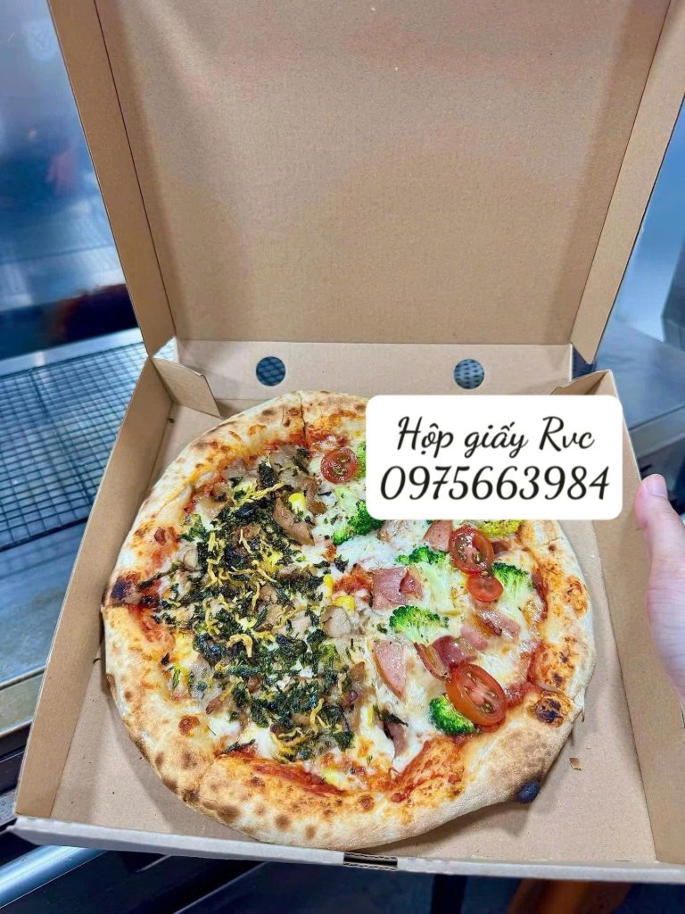 Mẫu hộp giấy đựng pizza giá rẻ, thiết kế đẹp mắt 1 z7077579845526 c502b6232f5ea28763885dd7f2137ad3